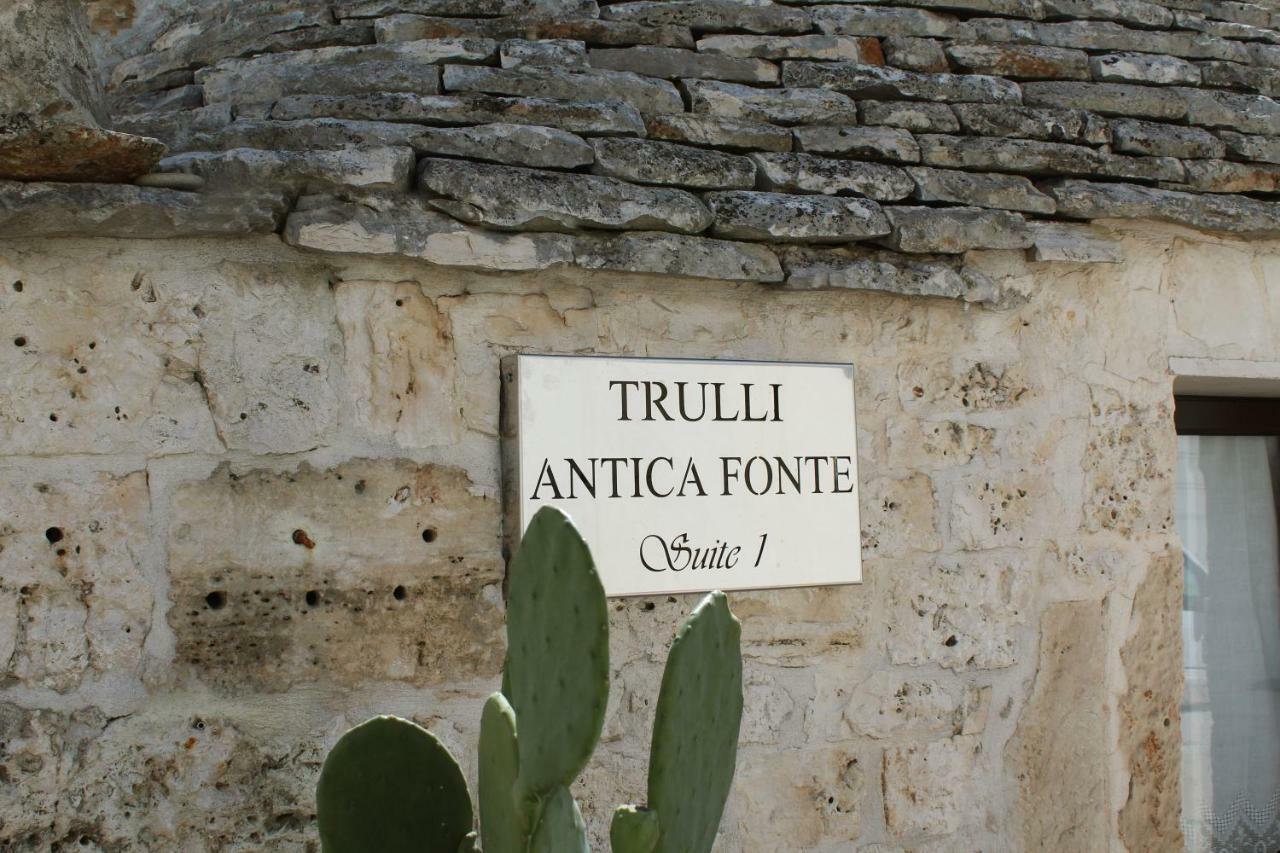アルベロベッロ Trulli Antica Fonte Bed & Breakfast エクステリア 写真