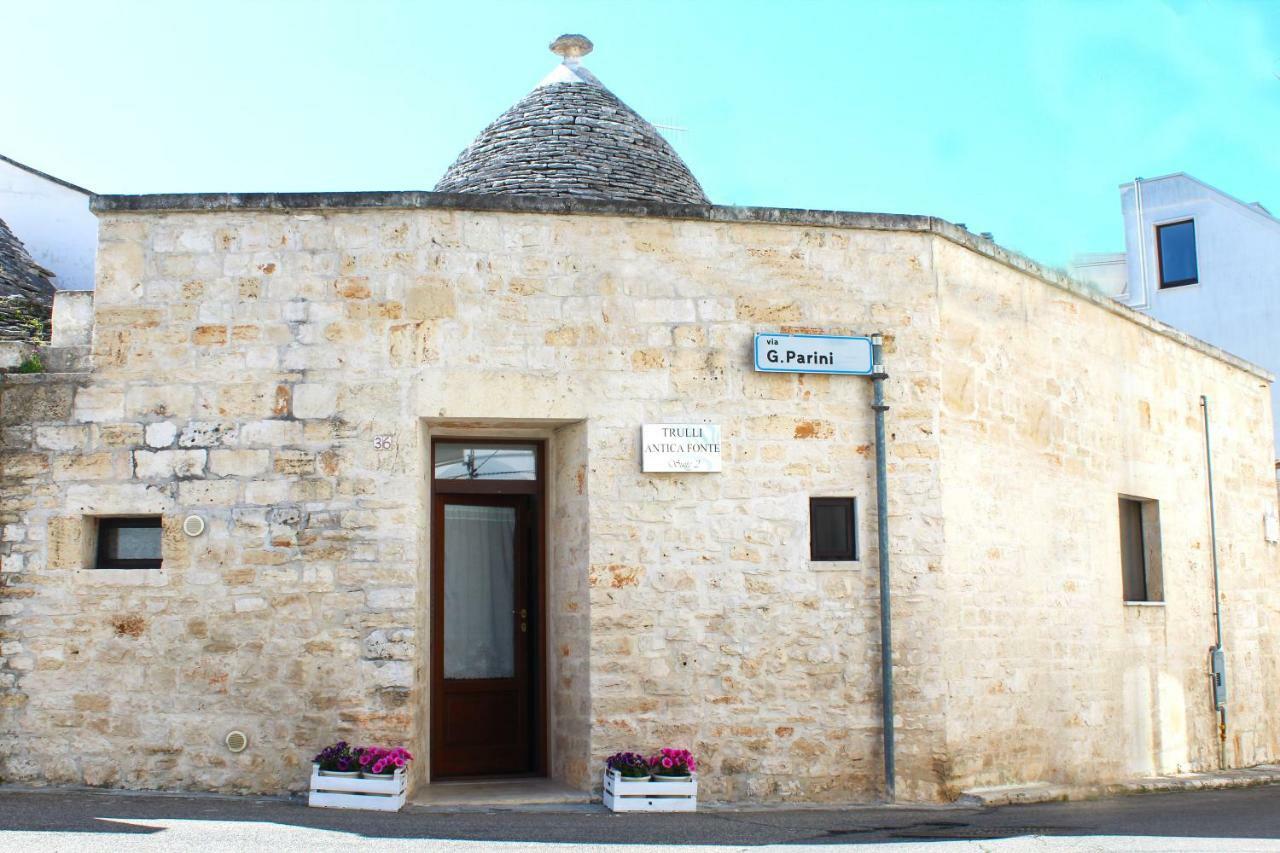 アルベロベッロ Trulli Antica Fonte Bed & Breakfast エクステリア 写真